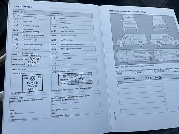 Volkswagen Amarok 23 of 25