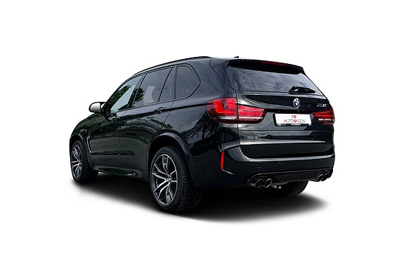 BMW X5 M 3 of 5