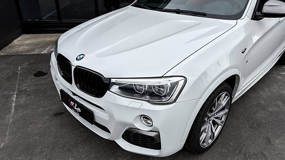 BMW X4 M 2 of 5