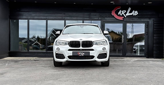 BMW X4 M 3 of 5