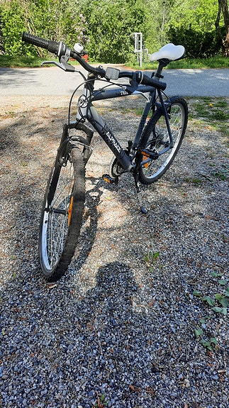 Product image 2 of 9