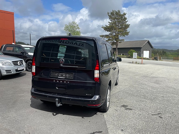 Volkswagen Caddy 5 of 5