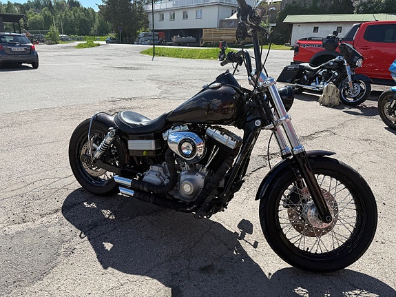 Harley-Davidson FXDB Dyna Street Bob, Custom, mye påkostet 2 of 14