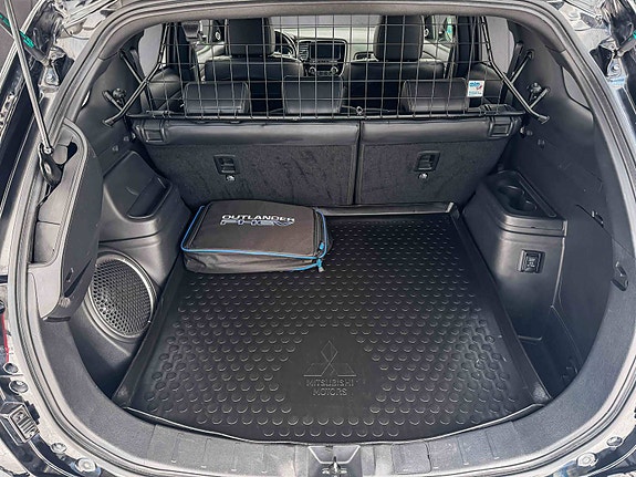 Mitsubishi Outlander 19 of 25
