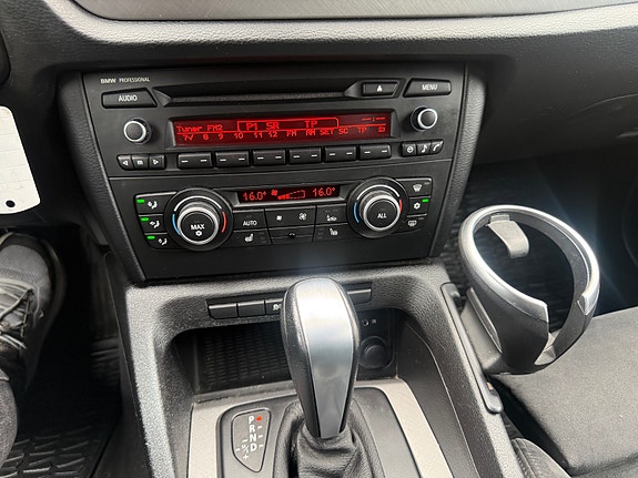 BMW X1 19 of 27