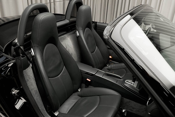 Porsche Boxster 15 of 30