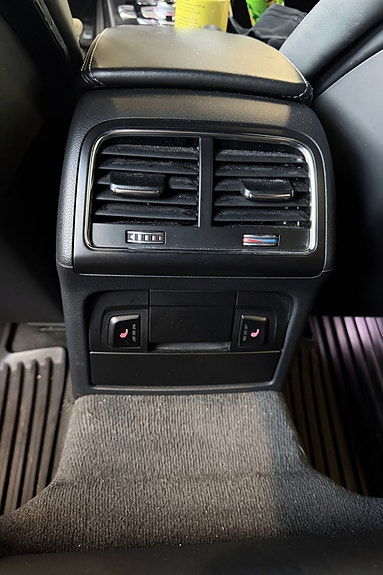 Audi RS4 19 of 23