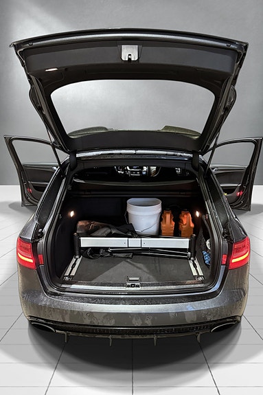 Audi RS4 20 of 23