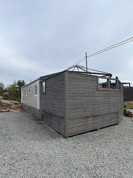 Andre Delta Safron 2020 – 3 soverom – stor terrasse og flotte solforhold på Grindafjord Feriesenter 8 of 30