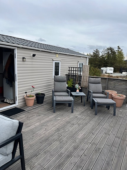 Andre Delta Safron 2020 – 3 soverom – stor terrasse og flotte solforhold på Grindafjord Feriesenter 28 of 30