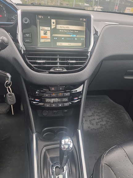 Peugeot 2008 9 of 13