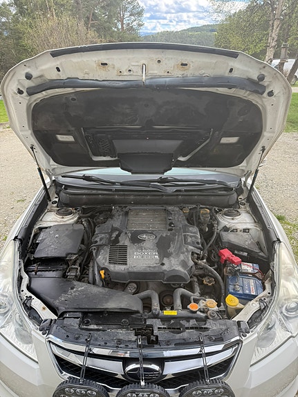 Subaru Legacy 14 of 24
