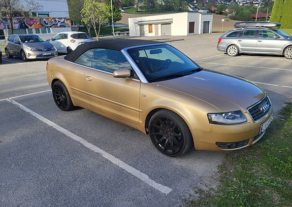 Audi A4 14 of 19