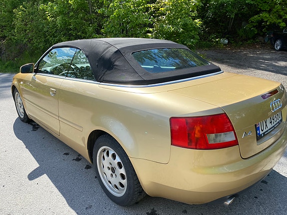 Audi A4 16 of 19