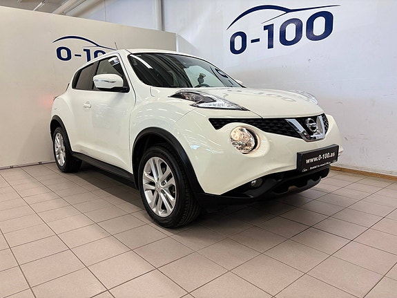Nissan Juke 2 of 5