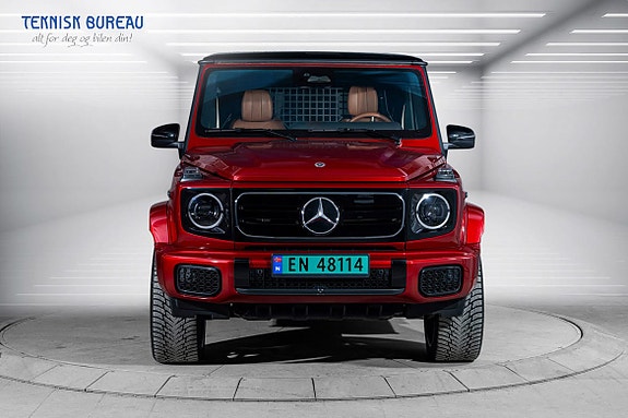 Mercedes-Benz Geländewagen 4 of 30