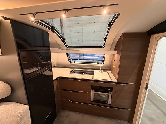 Bilde 6 av Adria ALPINA 663HT. AIRCONTITION. PLUSS PAKKE. TV.