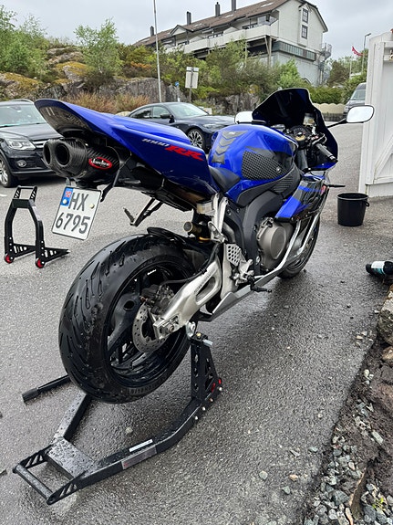 Honda CBR 1000 RR 5 of 5