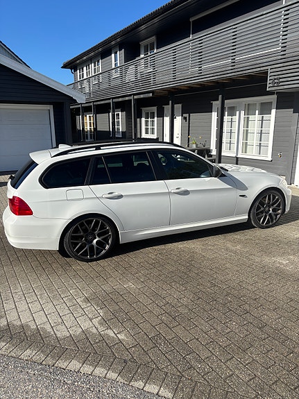 BMW 318d 11 of 27