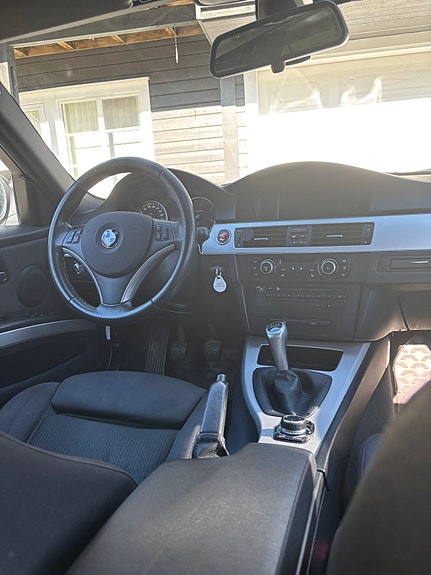 BMW 318d 20 of 27