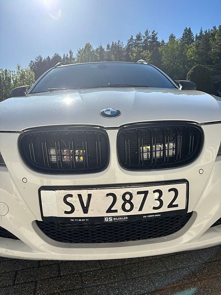 BMW 318d 22 of 27