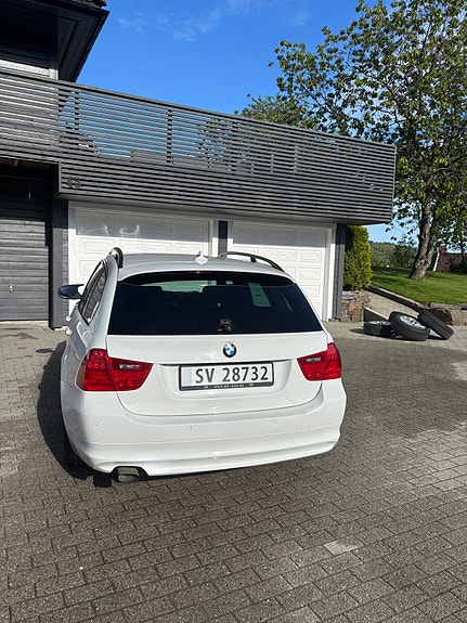 BMW 318d 9 of 27