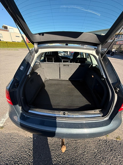 Audi A4 17 of 24