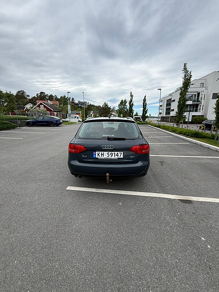 Audi A4 7 of 24