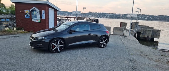 Volkswagen Scirocco 3 of 5
