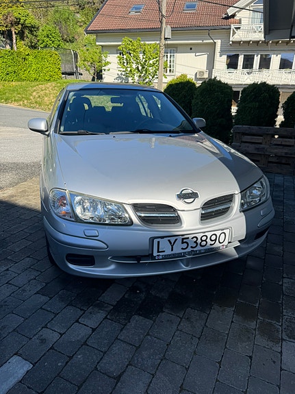 Nissan Almera 4 of 5