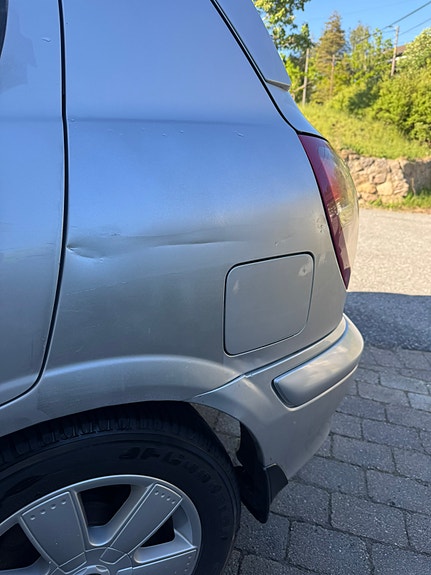 Nissan Almera 5 of 5
