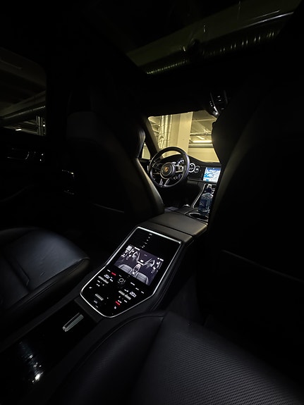 Porsche Panamera 30 of 30