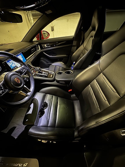 Porsche Panamera 25 of 30