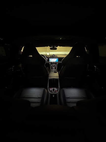 Porsche Panamera 22 of 30