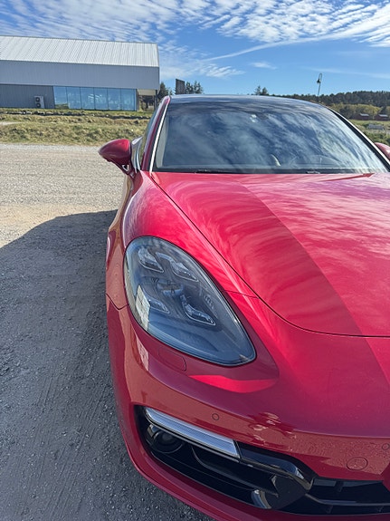Porsche Panamera 6 of 30