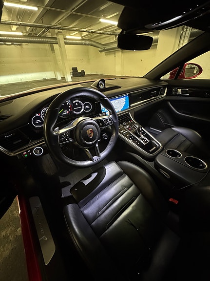 Porsche Panamera 26 of 30