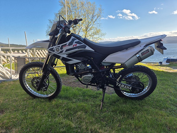 Yamaha WR 125 R 2 of 5