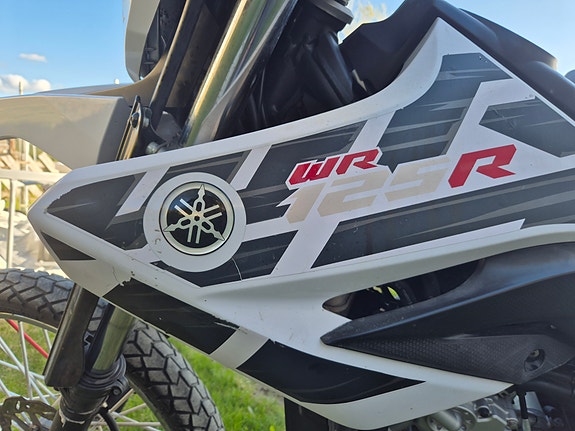 Yamaha WR 125 R 5 of 5