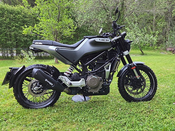Husqvarna Svartpilen 401 5 of 5