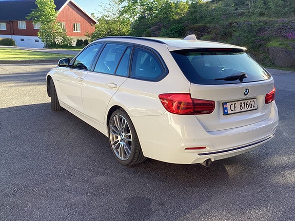 BMW 318 4 of 11