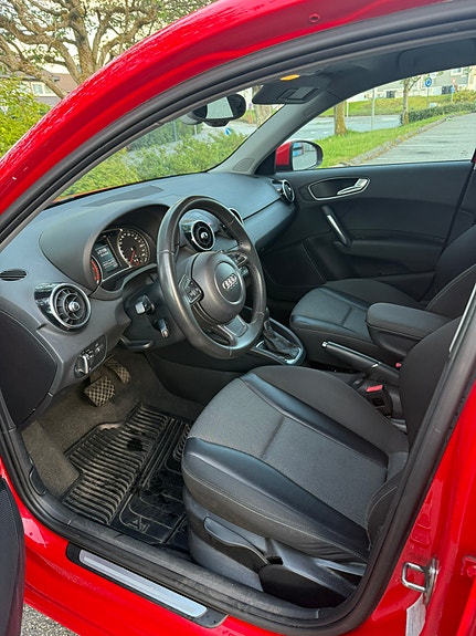 Audi A1 7 of 11
