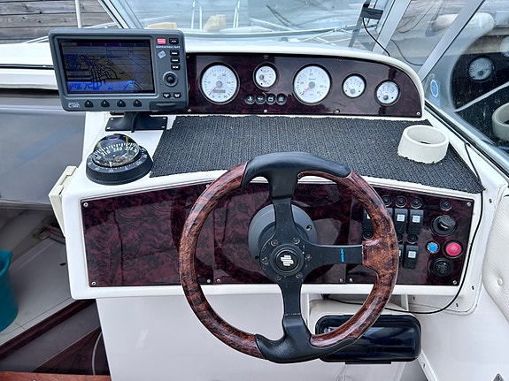Godt vedlikeholdt Nor-Dan 610 Quatro.  1,7 liter Mercruiser  Diesel 120 HK 5 of 5