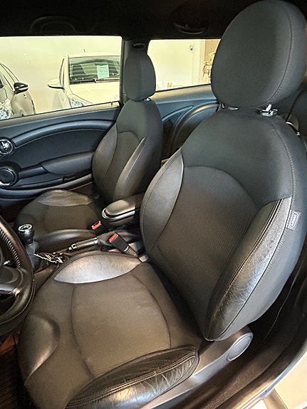 MINI Cooper 9 of 23