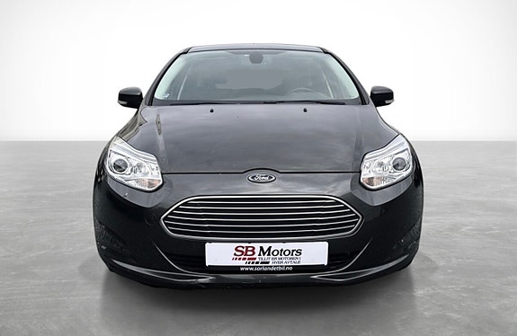 Ford Focus 2 of 5