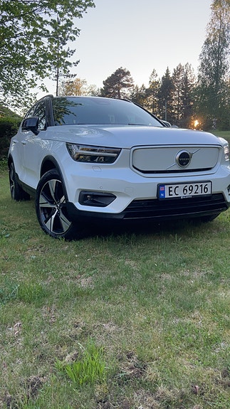 Volvo XC40 5 of 19