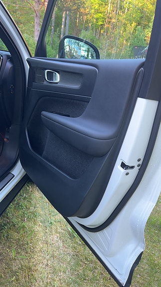 Volvo XC40 14 of 19