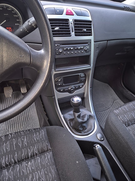 Peugeot 307 3 of 5