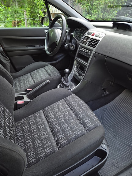 Peugeot 307 4 of 5