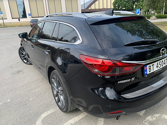 Mazda 6 5 of 5