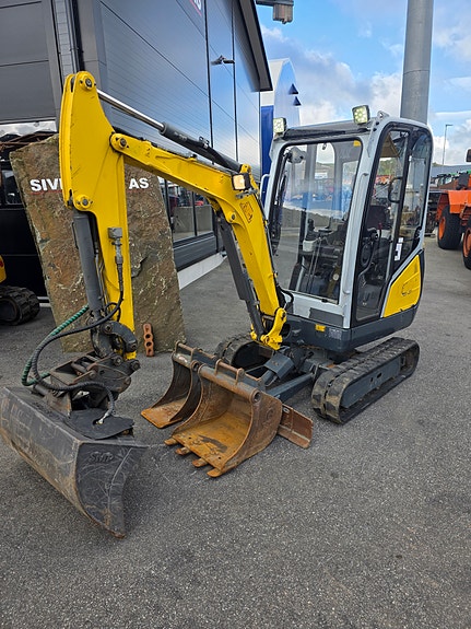 Wacker Neuson ET18 2 of 5